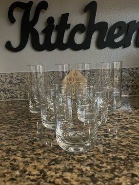 Clear Glass Tumbler Set - Modern Drinking Glasses (Clear)